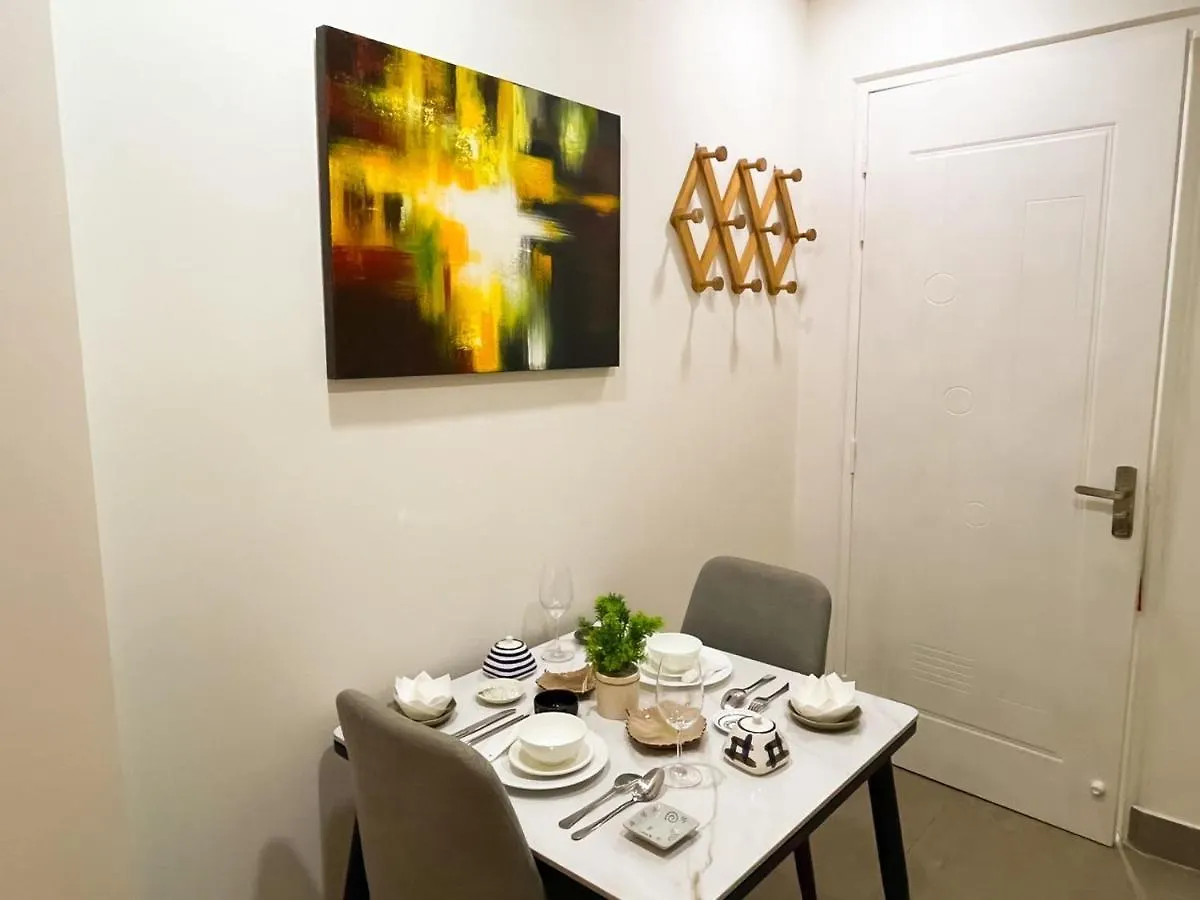 A Cozy And Stylish Studio In The Heart Of Ho Chi Minh City 0*,