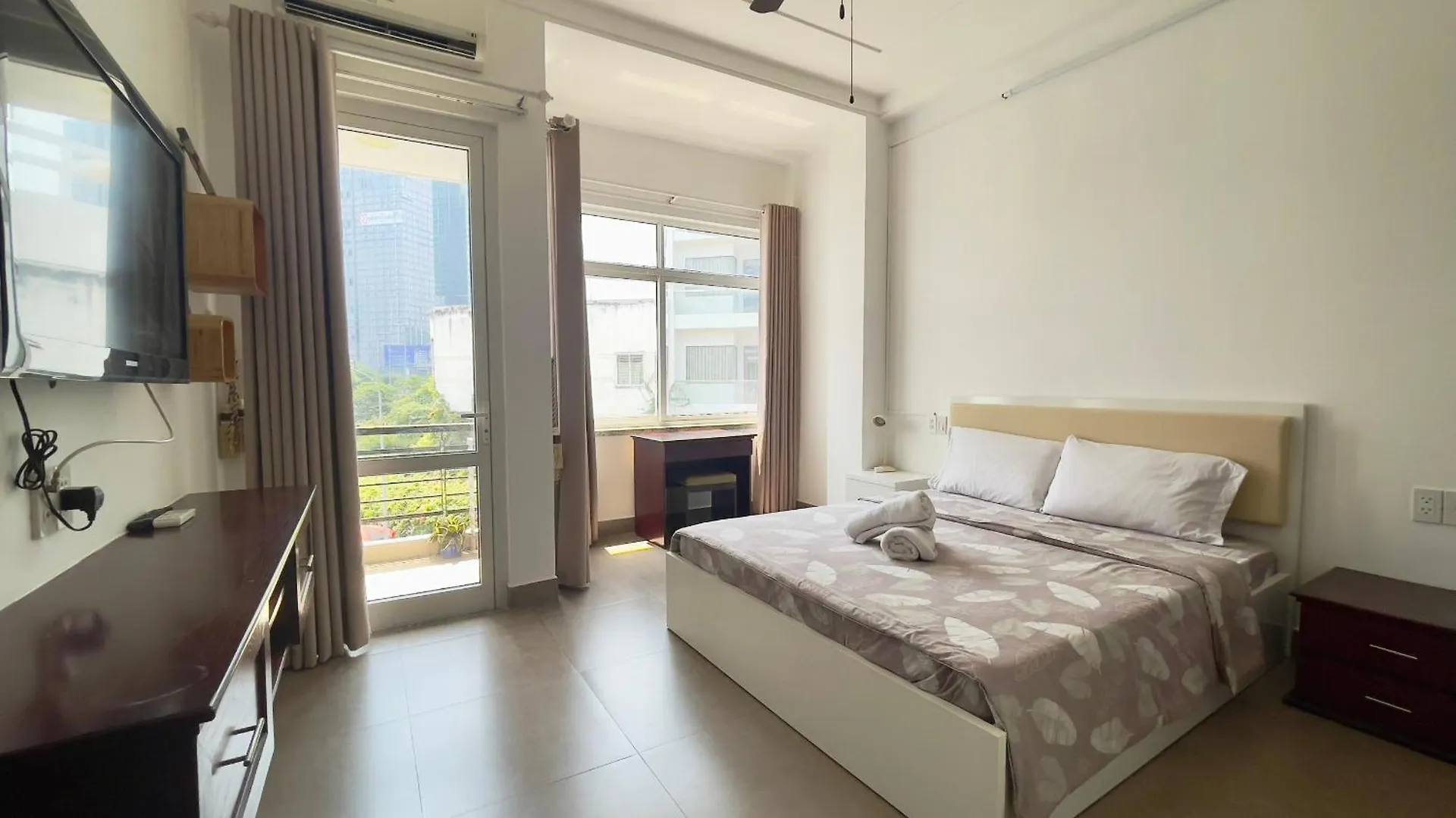 A Cozy And Stylish Studio In The Heart Of Ho Chi Minh City 0*,  Vietnam